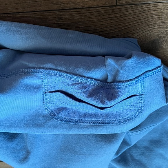 Patagonia Women's Blue Apparel - Picture 6 of 6